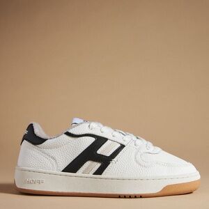 Hoff Grand Central black and white sneaker - excellent condition